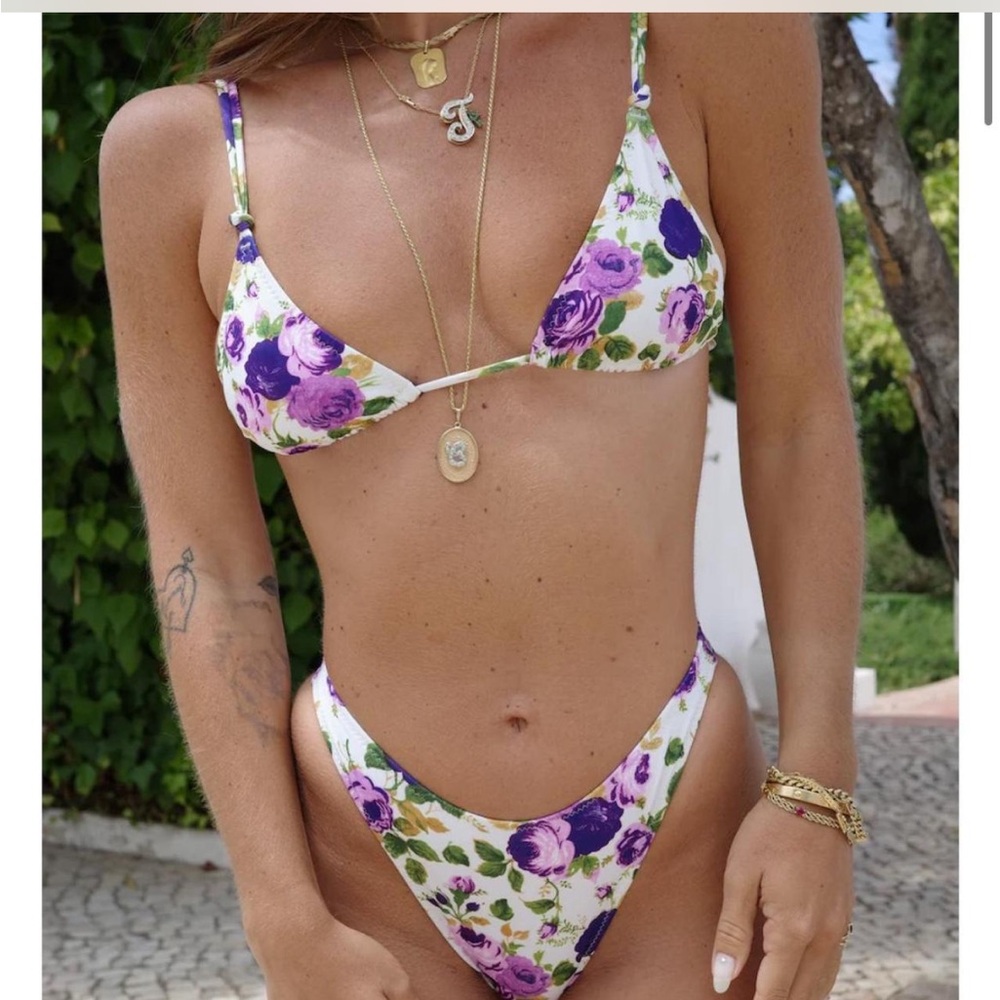 Heavy manners purple flowers bikini set